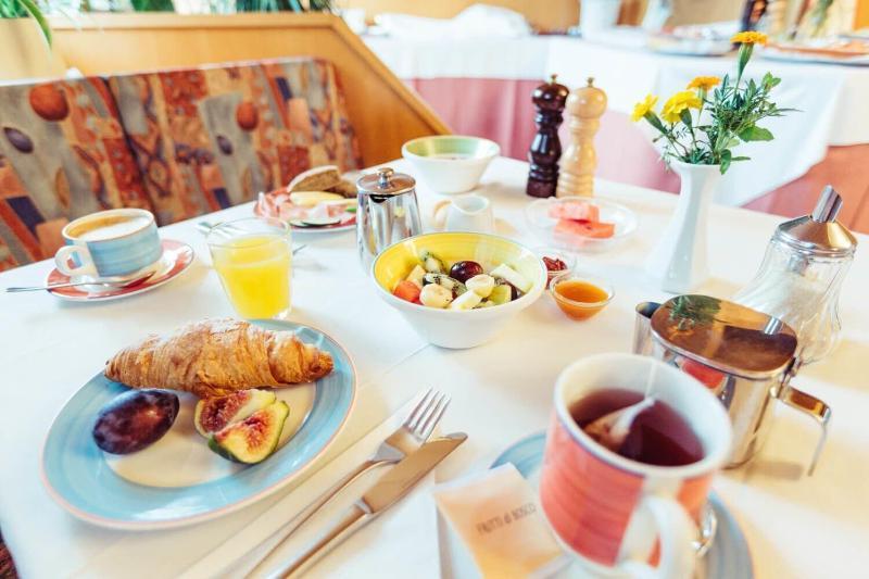Bio Hotel Kaufmann Ora / Auer Екстериор снимка
