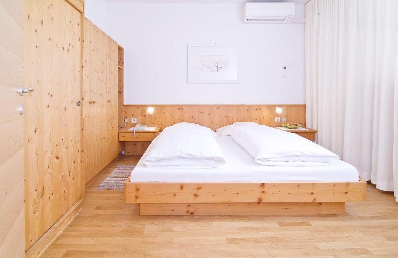 Bio Hotel Kaufmann Ora / Auer Екстериор снимка